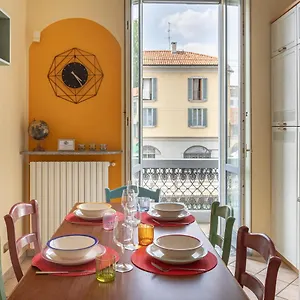 Joyful Naviglio Fortunato Apartment Milan