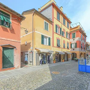 Brand New In The Heart Of Apartment Portofino